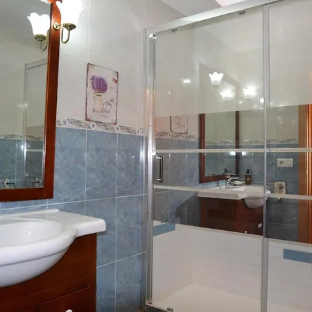 Feriehus Casa Con Piscina, Cerca De La Playa Y Del Centro - - Es-323-32