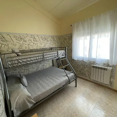 Casa Con Piscina, Cerca De La Playa Y Del Centro - - Es-323-32