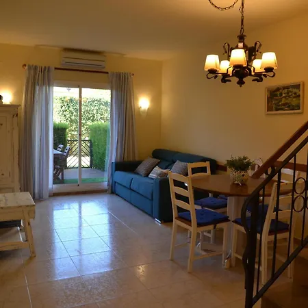 Maison Avec Piscine, Climatisation Et A 500m De La A L'Estartit